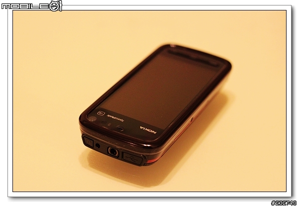 [純開箱] 智慧觸控超值首選～NOKIA 5800魅力紅 VS.換手機血淚史 （加映包膜實況）