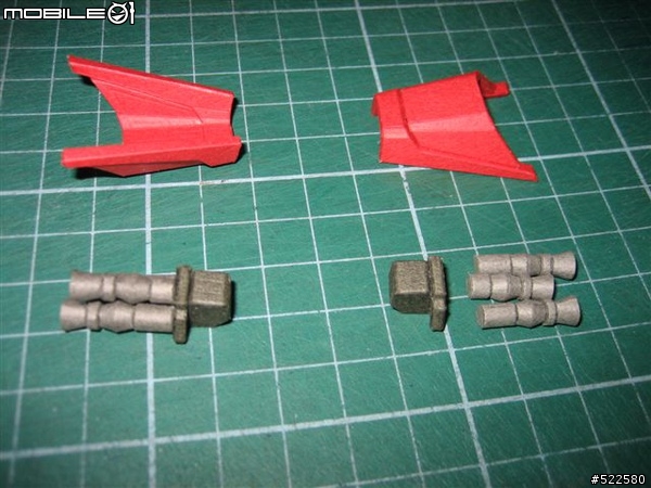 (紙模型)4/5更新浮遊砲    喜氣洋洋的沙薩比 SD Sazabi Ver.OP (PaperCraft)
