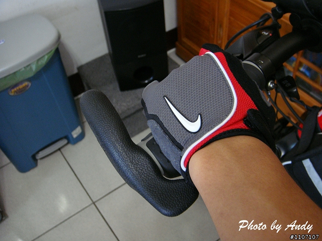 保護你的手!! NIKE Cycling單車手套