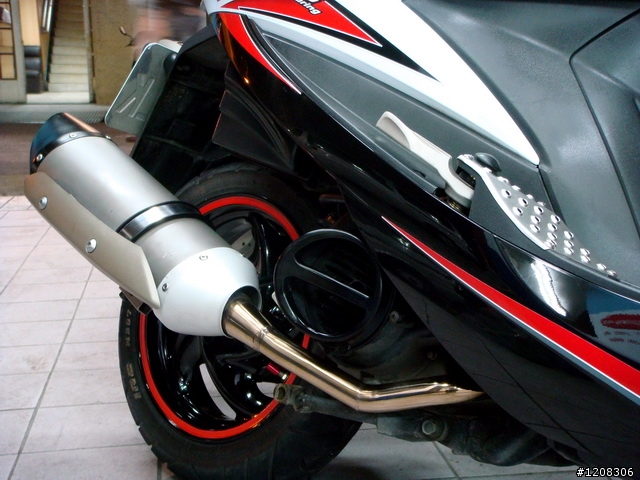 [開箱]GT125改YZF R1排氣管(02/20新增影音檔)
