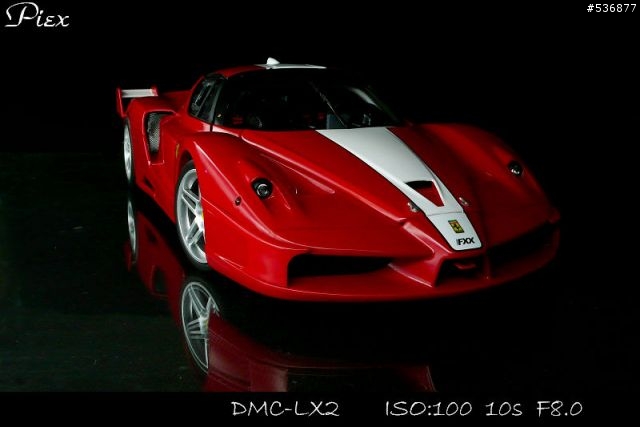 [1/18]ENZO Ferrari再進化－FXX