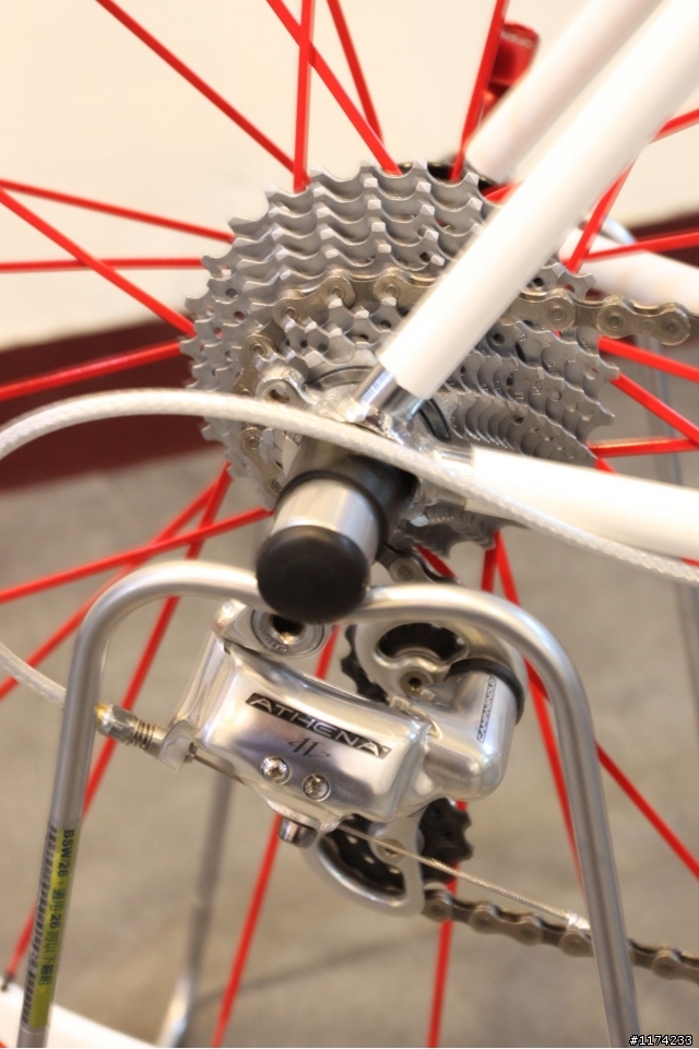 女王與男僕的日本丹下  TANGE  鋼管公路車 經典登場