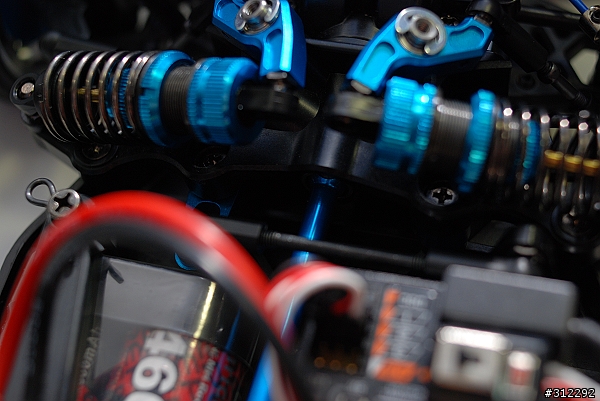 [分享]TAMIYA TB-03 1/10電車