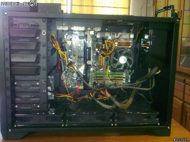 不專業開箱文 金牌ENERMAX 700W modu 87+