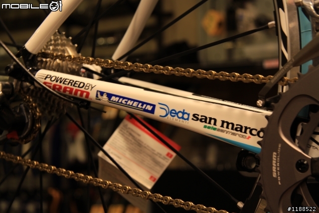 [開箱] 2010 KUOTA KOM ag2r 車隊版  ~~~  清新陽光 過年開箱