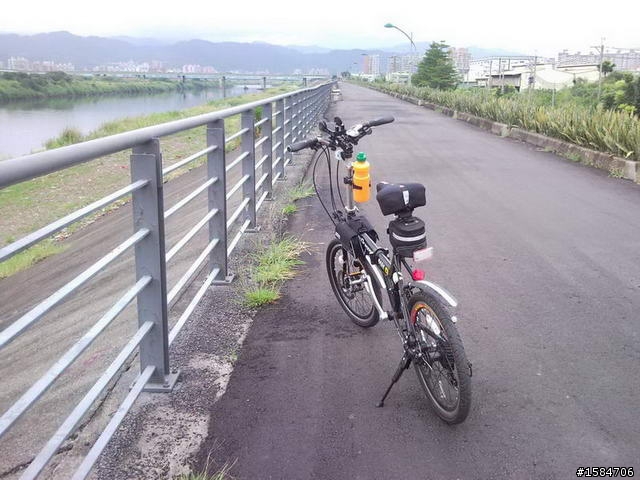 板橋至石門大壩三坑老街阿姆坪自行車之旅