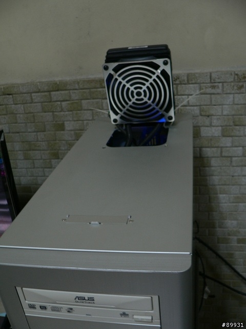 聯力小機殼A59硬上CORSAIR H50封閉式水冷