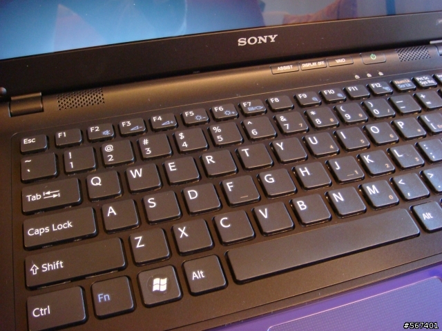 2010 Sony VAIO CW系列 ----- CW27 不專業開箱 (配備同台灣 CW28)