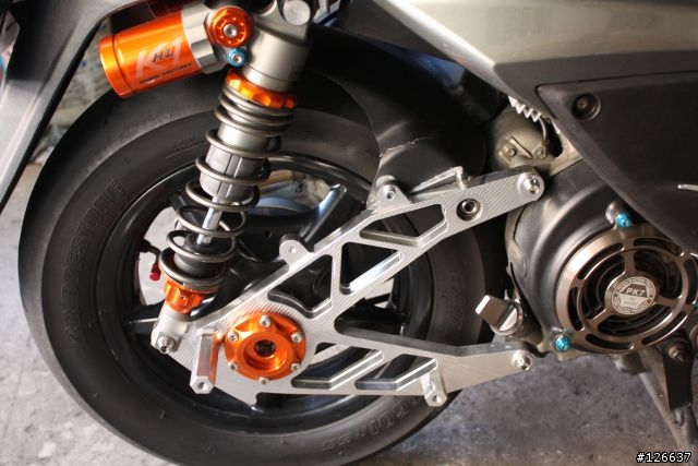 KAWASAKI ZX-10R 御用 AKRAPOVIC / 蠍子鈦合金六角鯉魚嘴 SP 版  FOR 新勁戰
