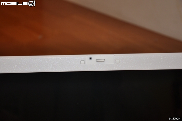 [開箱] 人生第一台筆電 Fujitsu LifeBook SH560B