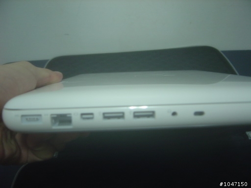 [非專業開箱-圖多] Macbook 小白快速開箱...圖片有點糊..