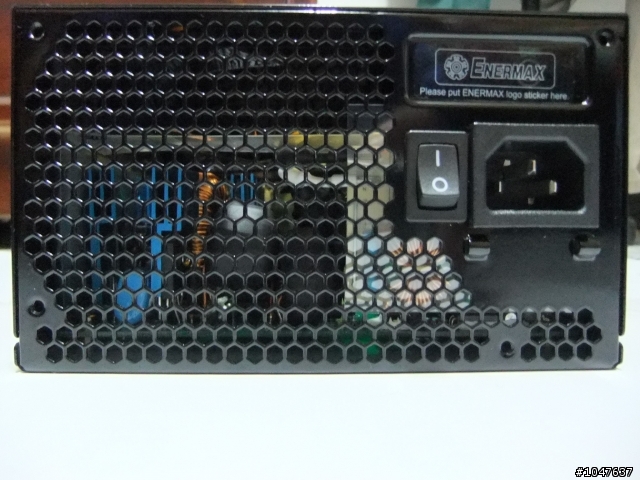 保銳 ENERMAX 金魔族 600W 不專業開箱