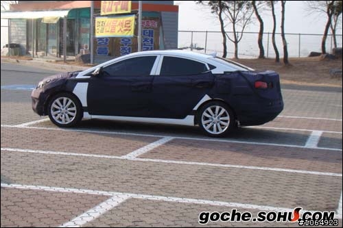 2011 new elantra...2700mm軸距