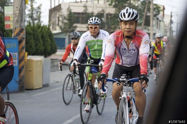 偷‧拍   2/27瘋300K選手英姿  選手們，敬請自行取用^^
