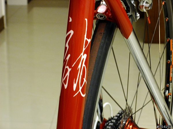 [開箱] 懷胎八月~女王的量身手工Colossi 鋼管車"RED DRAGON"