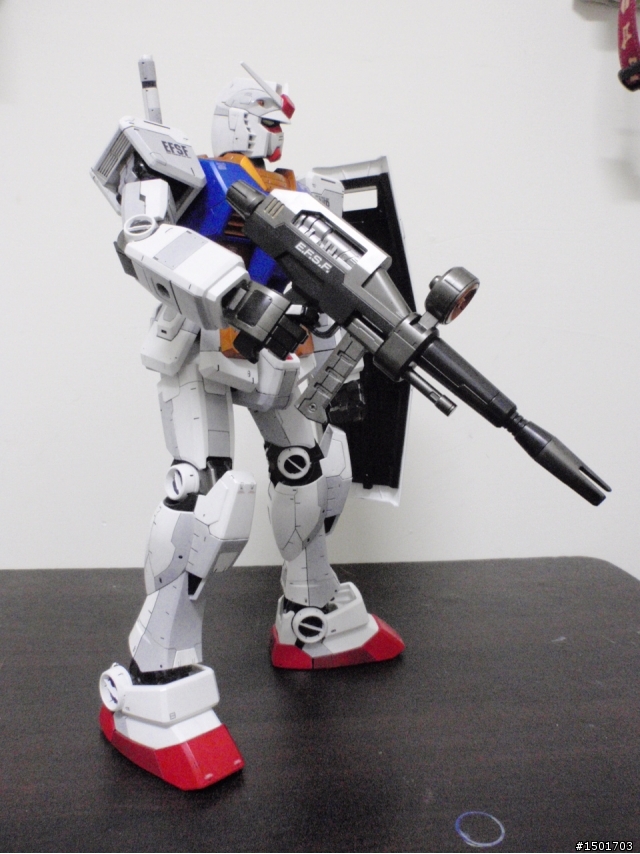1/48 RX-78-2 鋼彈