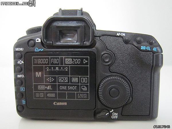 Canon機皇現身!!!? "Canon 5D Mark II" 造型隨身碟