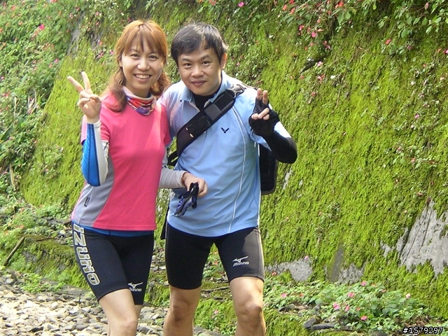 [照片分享]3/14 快樂羽球隊石碇-平溪 4+2約騎加碼5分山氣象站