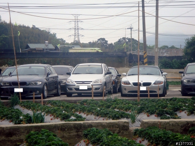 Opel corsa C  我也是進口車喔
