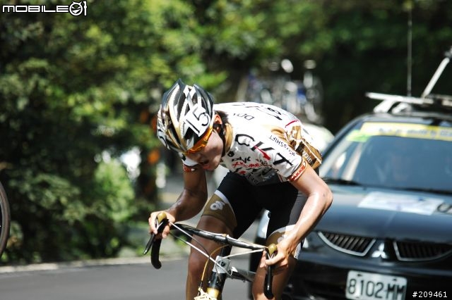 環台賽第6站第2登山點前1KM，PRO也是騎得很辛苦