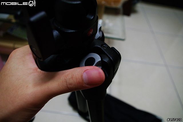 第一次花錢買腳架-Manfrotto 7302YB