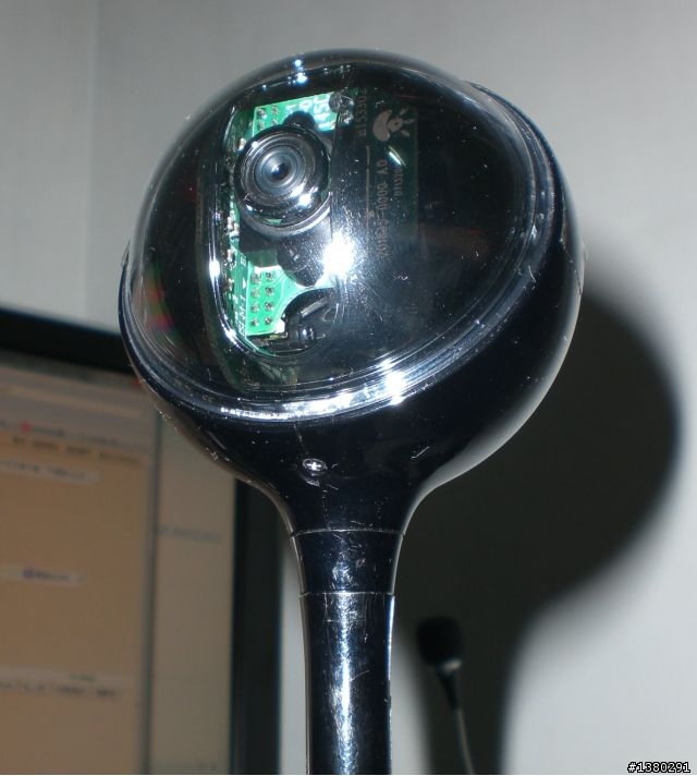 多隻 Logitech 視訊簡測