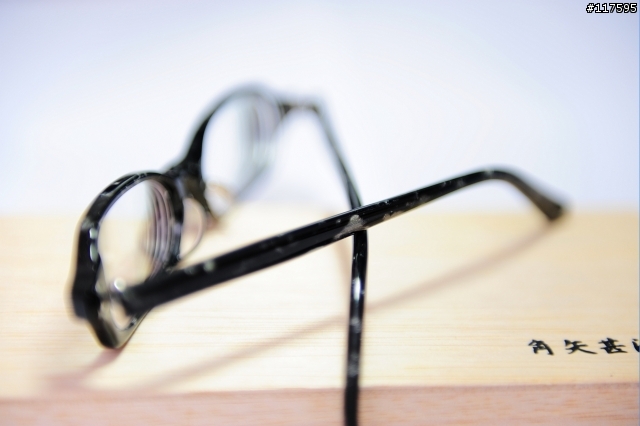 [分享]眼鏡魂--角矢甚治郎