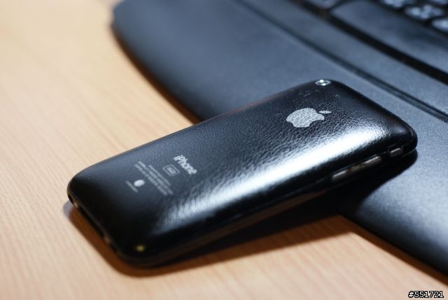 iPhone皮革膜
