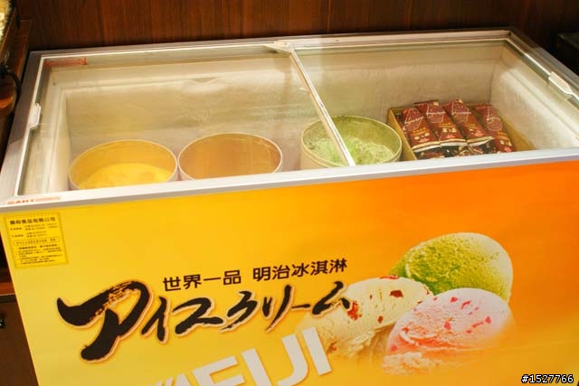 台南麻辣火鍋：[食記]旺季麻辣鴛鴦火鍋