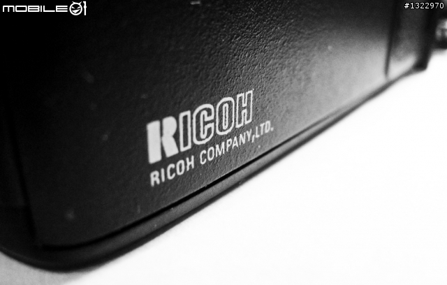 歐罵罵的"黑潮",GR的開端-Ricoh GR1