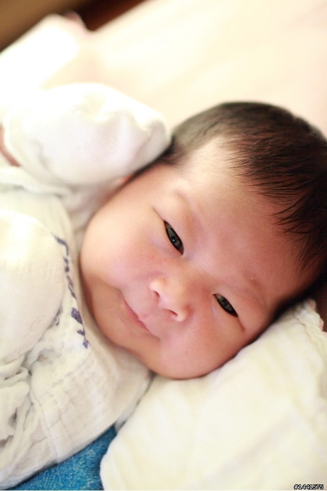 大家一起分享小baby的相片唷~