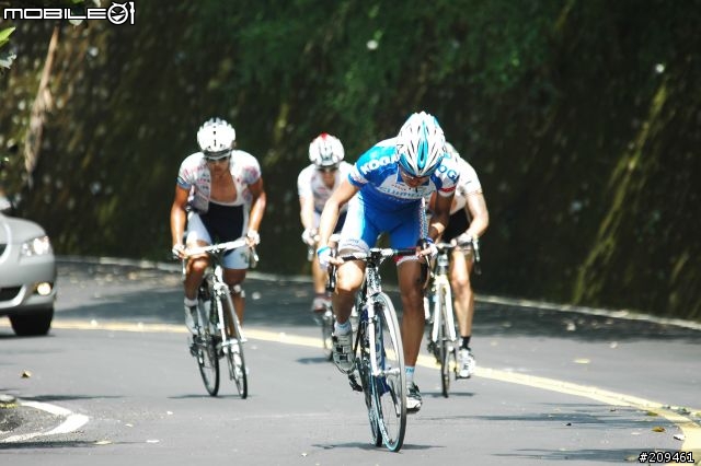 環台賽第6站第2登山點前1KM，PRO也是騎得很辛苦