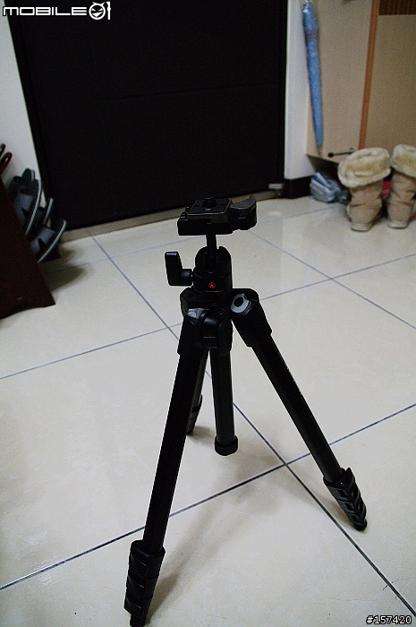 第一次花錢買腳架-Manfrotto 7302YB
