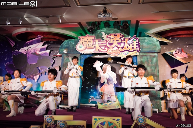 [採訪]豆花妹秀操槍術！《魔卡英雄Online》上市記者會