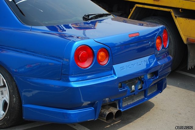 575、大黃蜂&R35 in夢時代