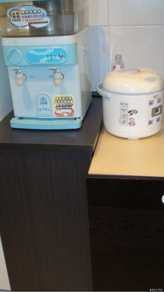 台中新居落成.....樸樸簡易風(圖多字多請忍耐)
