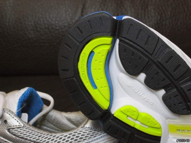adidas Supernova Glide 2 M 開箱路測分享