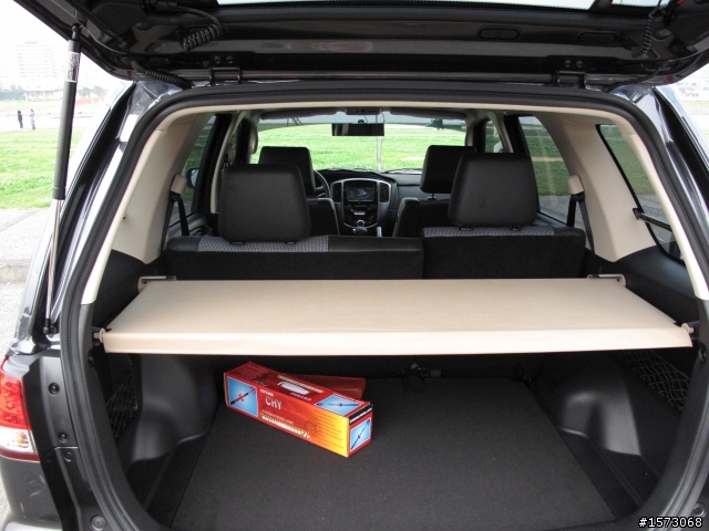 開箱文( 2010 ESCAPE 灰色 XLT )