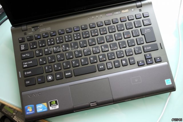 [3/11更新] 新型VAIO Z開箱+拆解分享+改建3.5G網卡