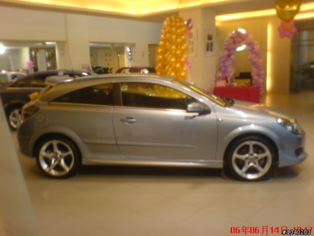 Opel Insignia 清晰