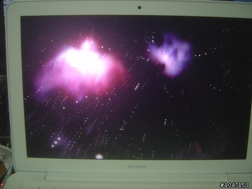 [非專業開箱-圖多] Macbook 小白快速開箱...圖片有點糊..