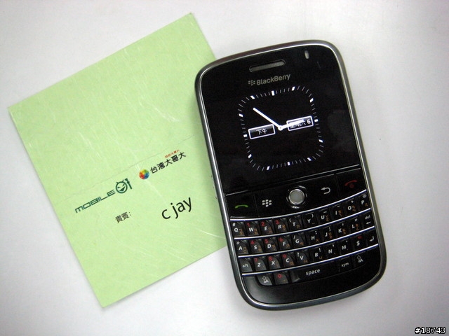[分享] Nokia E72 隨時隨地，一手掌握工作優勢