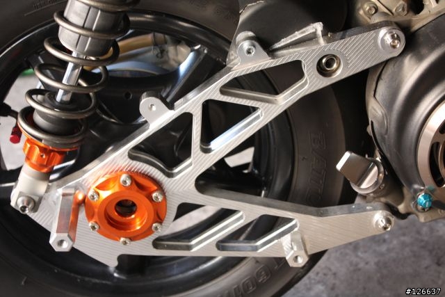 KAWASAKI ZX-10R 御用 AKRAPOVIC / 蠍子鈦合金六角鯉魚嘴 SP 版  FOR 新勁戰
