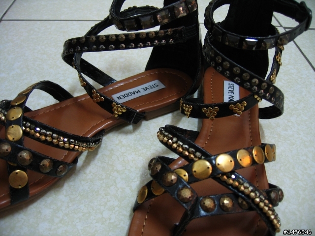 [分享]好萊塢女星也愛的Steve Madden