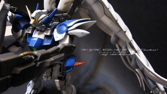 BOM小弟第四彈   PG-Wing GUNDAM Zero Custem  之嘔心泣血之作