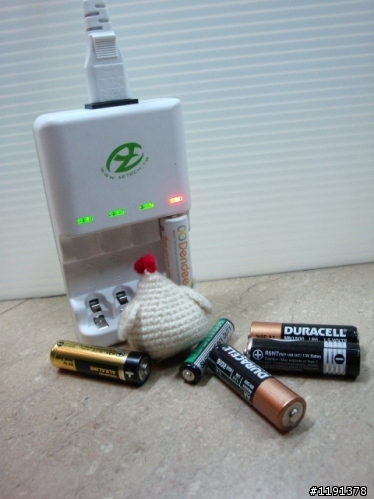 可充鹼性電池的充電器來開箱文啦