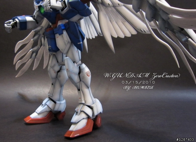 BOM小弟第四彈   PG-Wing GUNDAM Zero Custem  之嘔心泣血之作