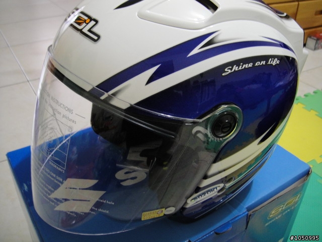GSR FI 競速版 開箱 (3/07 新增 SOL-27S 安全帽之SUZUKI就感心)