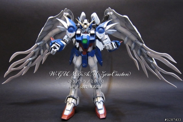 BOM小弟第四彈   PG-Wing GUNDAM Zero Custem  之嘔心泣血之作