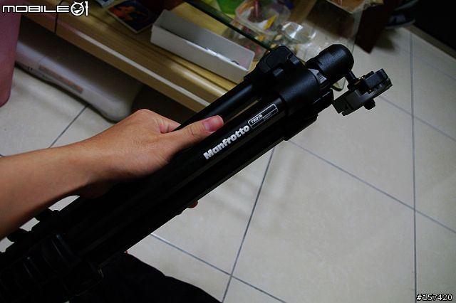 第一次花錢買腳架-Manfrotto 7302YB
